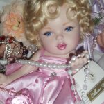 Маленькая прелесть - бэйбик Мерлин Монро, фарфоровая кукла от Franklin Mint