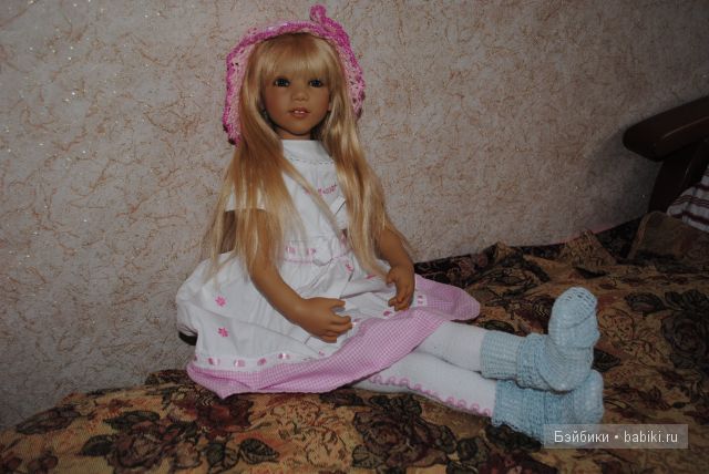 Эвелина спешит на День Рождения (фото 10)