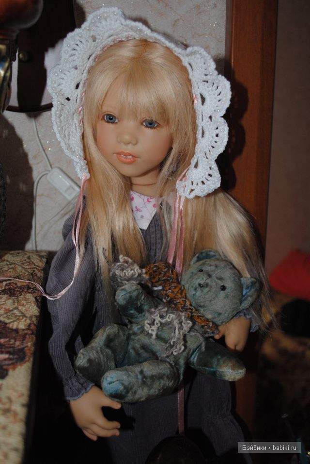 Эвелина спешит на День Рождения (фото 7)