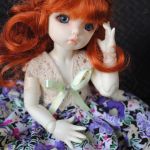 Лея наряжается