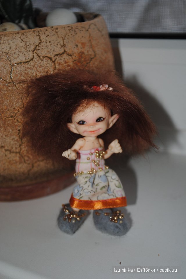 Дара подбирает наряд. Куколки БЖД реалпуки (фото 2)