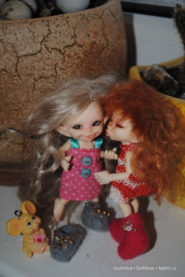 Дара подбирает наряд. Куколки БЖД реалпуки (фото 9)