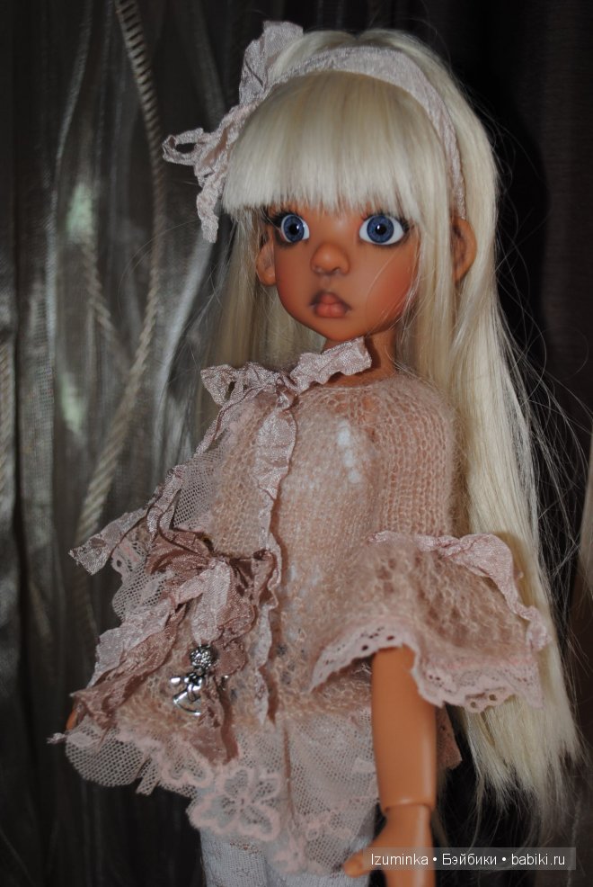 Лайла, Кайе Вигс