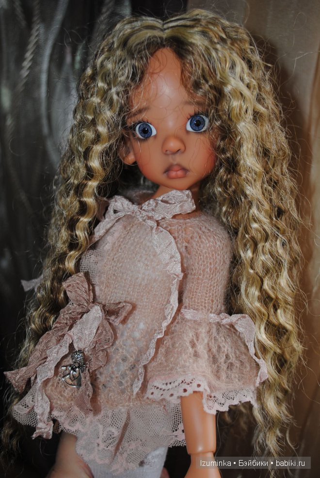 Лайла, Кайе Вигс