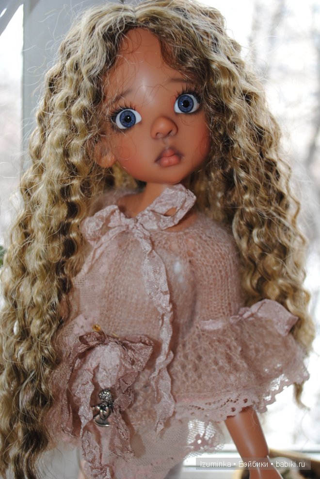 Лайла, Кайе Вигс