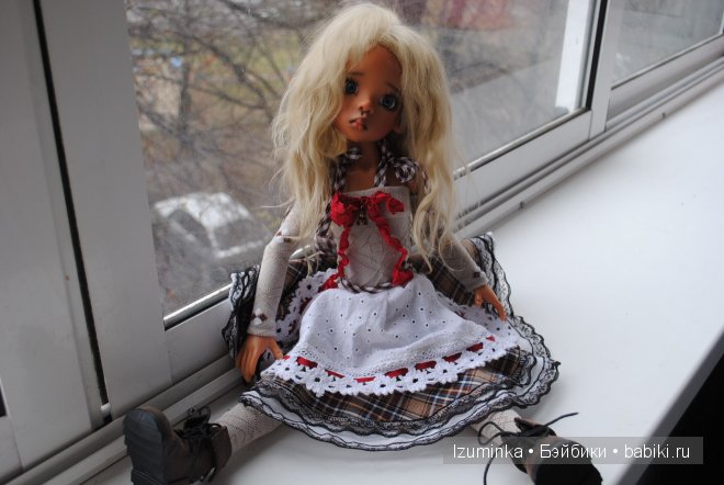 Лайла, Кайе Вигс