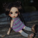 И снова - крошка на ладошке !