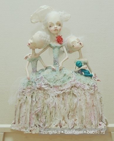 Это как сексуальные длинноногие нимфетки, так и антропоморфные существа с морщинистыми мордашками.