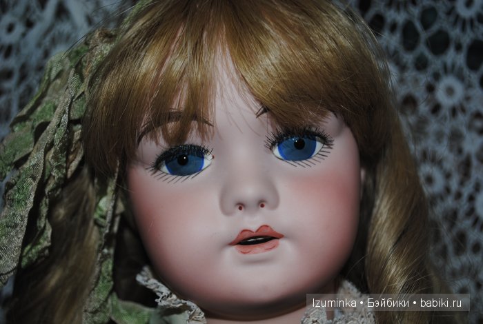 Реплика старинной куклы