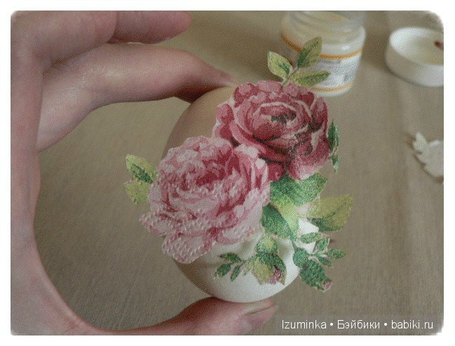 Декупаж пасхальных яиц.