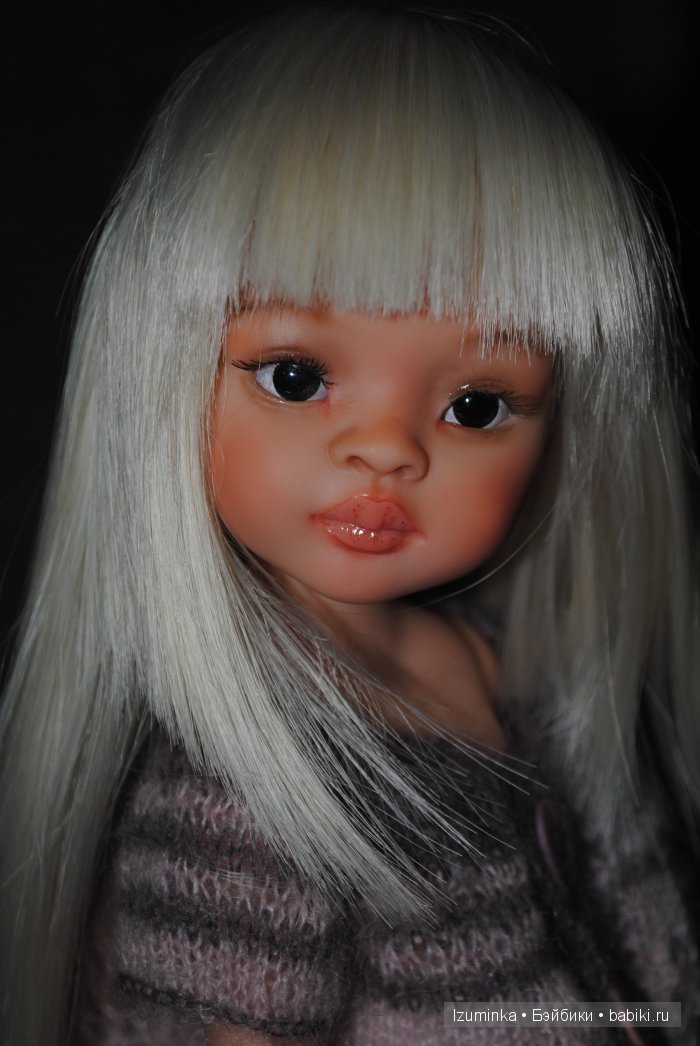 ООАК Лиу Паола Рейна.