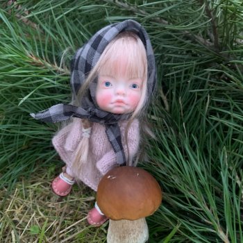 Как Манюня в лес за грибами ходила 🐌