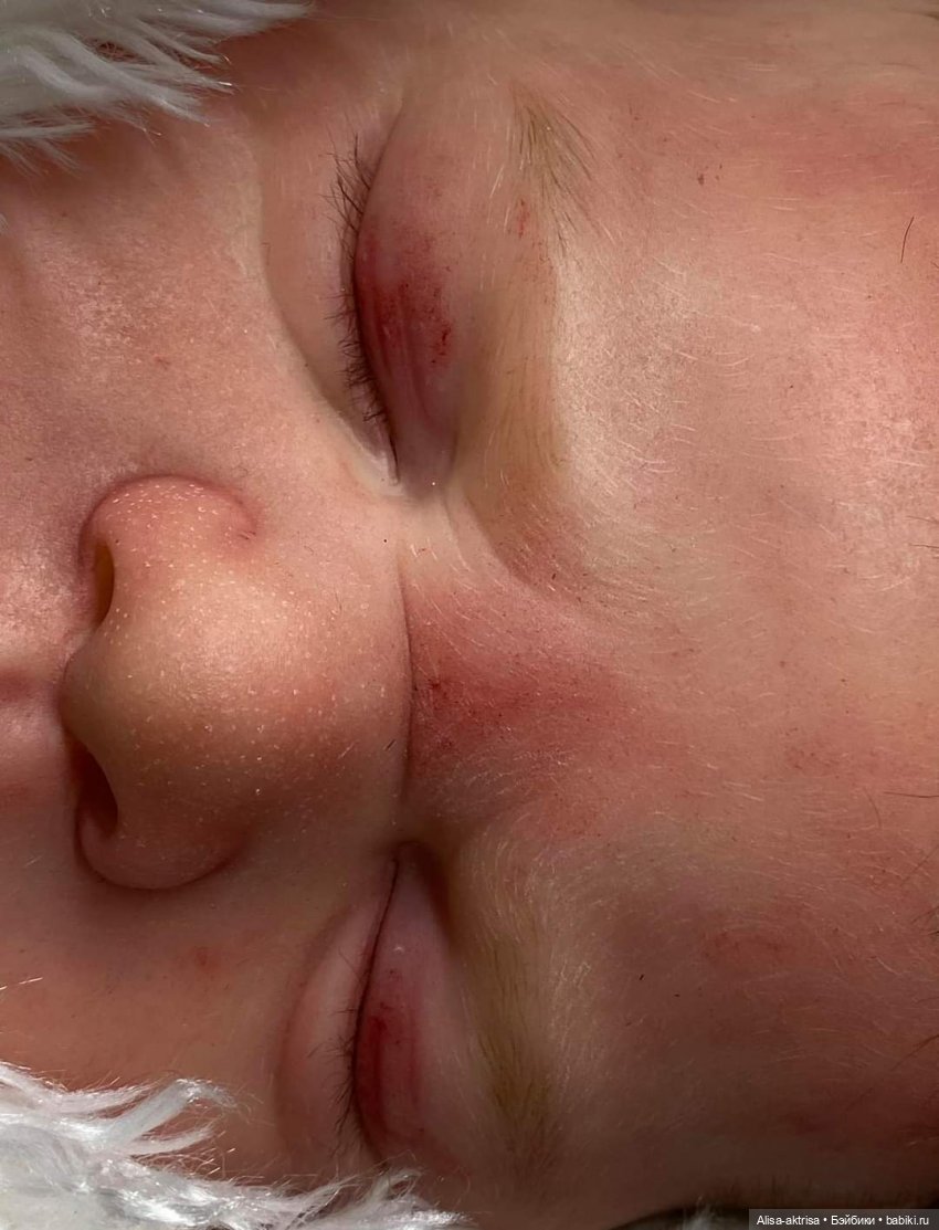 Что вы скажите на эти детали в росписи?а это работа очень извесного миру мастера.И таких работ очень много.Вы наверное просто не в теме.Простите.