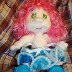Куклена - игрушка вязанная крючком