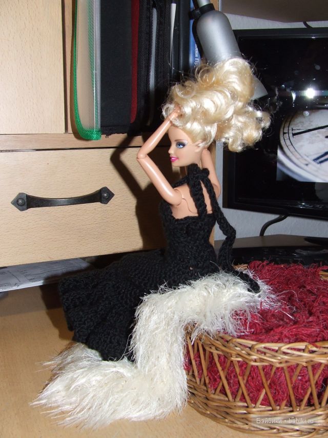 вид со спины.