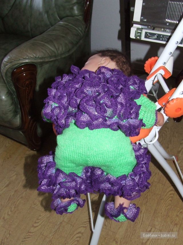 попа в рюшках