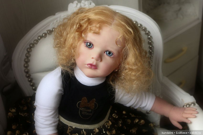 Я куклу делала не торопясь