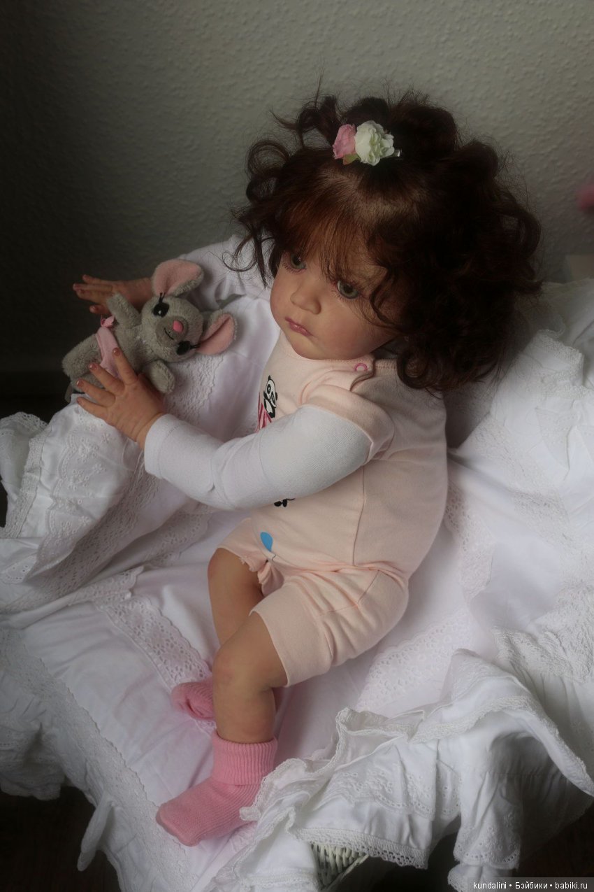 Ещё одна из молда Маттиа. Мия