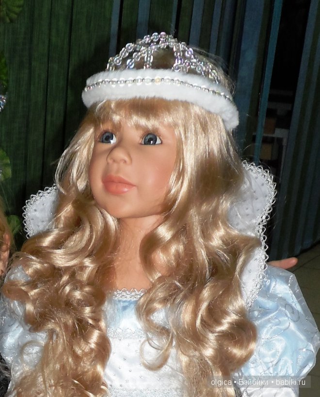 Снежная Королева от Моники Левениг