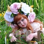 Зеленоглазая нимфа Аллюра от Фейзах Спанос, прогулка в Межигорье