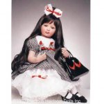 "My Favorite Little One" от Fayzah Spanos