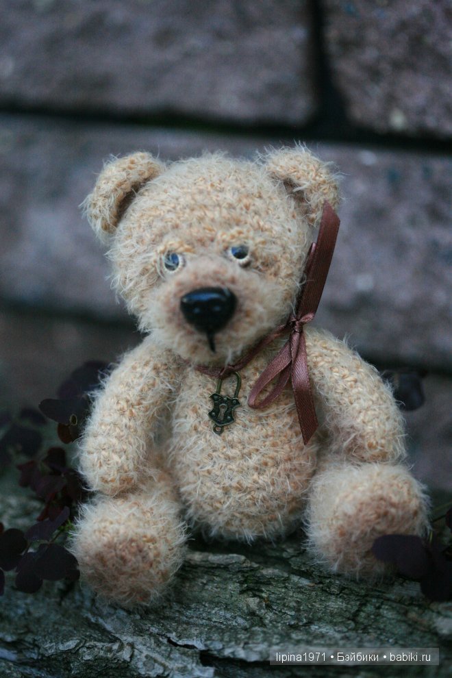 Вязанная авторская игрушка