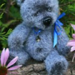 У нас в доме появился Мишолк. Игрушка вязанная