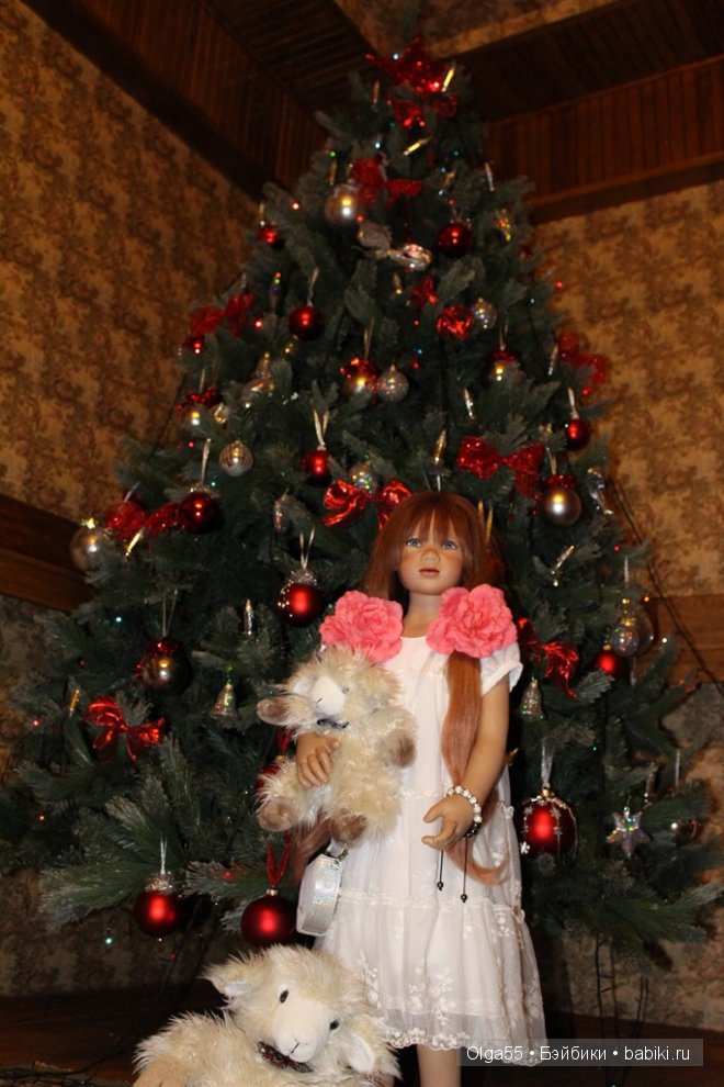 Наконец то мои Химочки собрались у Новогодней ёлки