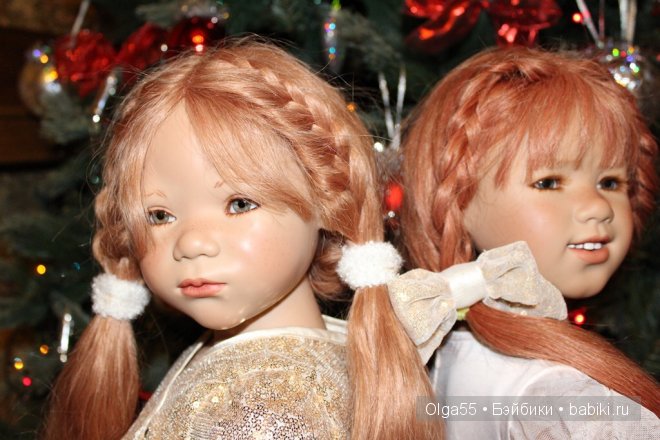 Наконец то мои Химочки собрались у Новогодней ёлки