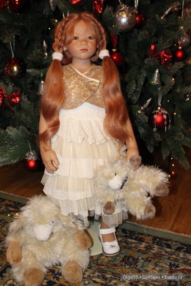 Наконец то мои Химочки собрались у Новогодней ёлки