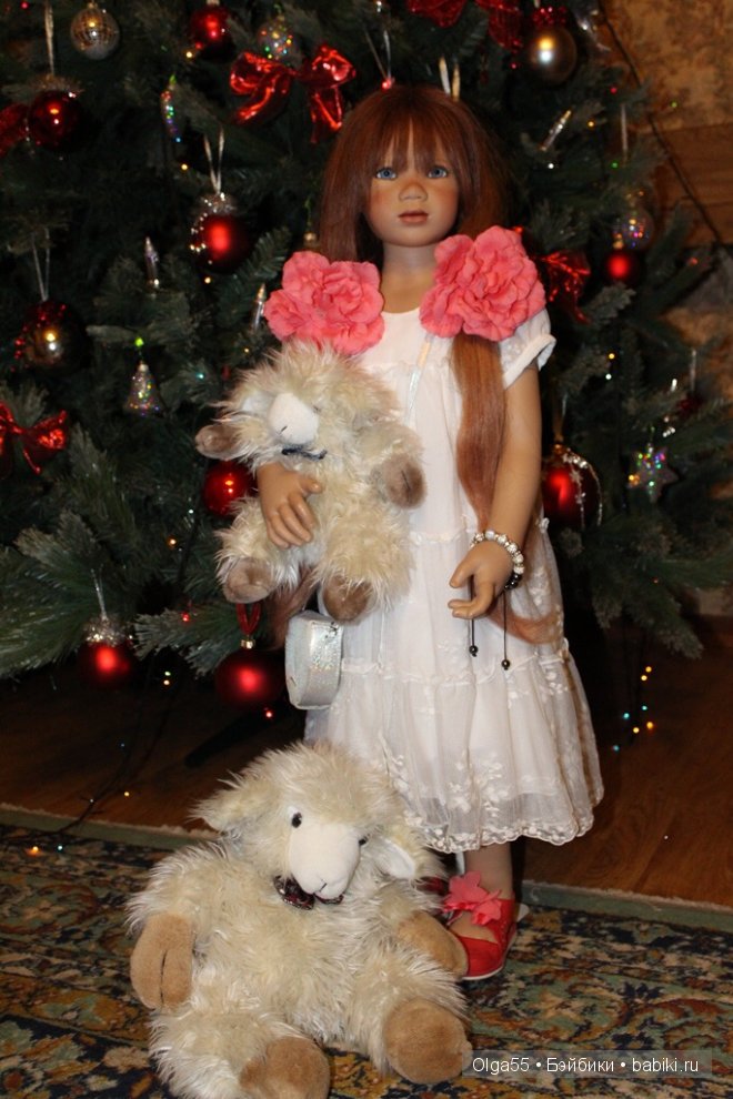 Наконец то мои Химочки собрались у Новогодней ёлки