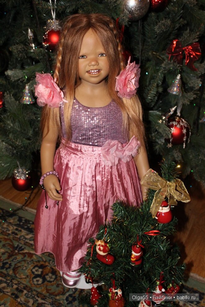 Наконец то мои Химочки собрались у Новогодней ёлки