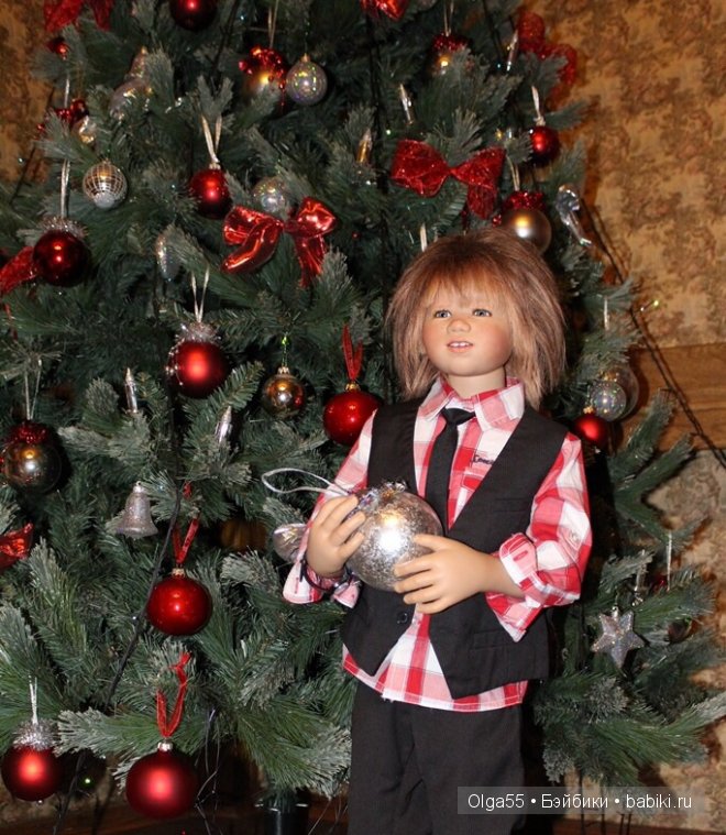 Наконец то мои Химочки собрались у Новогодней ёлки