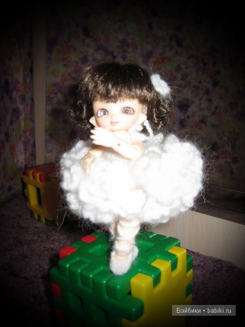 Не успела Эмерелль приехать - и сразу на танцы | Бэйбики Не успела Эмерелль приехать - и сразу на танцы