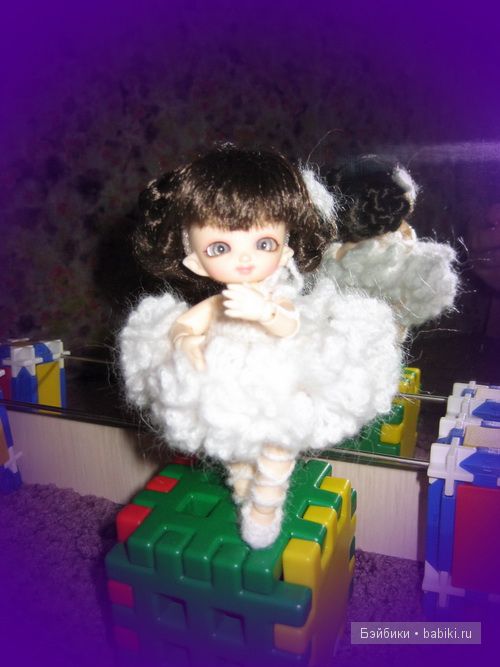 Не успела Эмерелль приехать - и сразу на танцы | Бэйбики Не успела Эмерелль приехать - и сразу на танцы