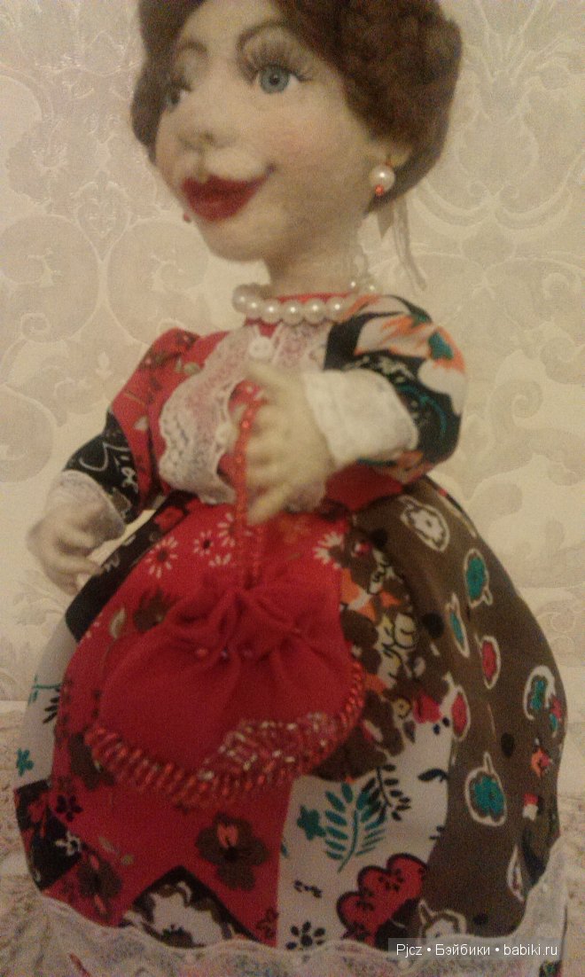 Новенькая рукоделка - валянная кукла из шерсти