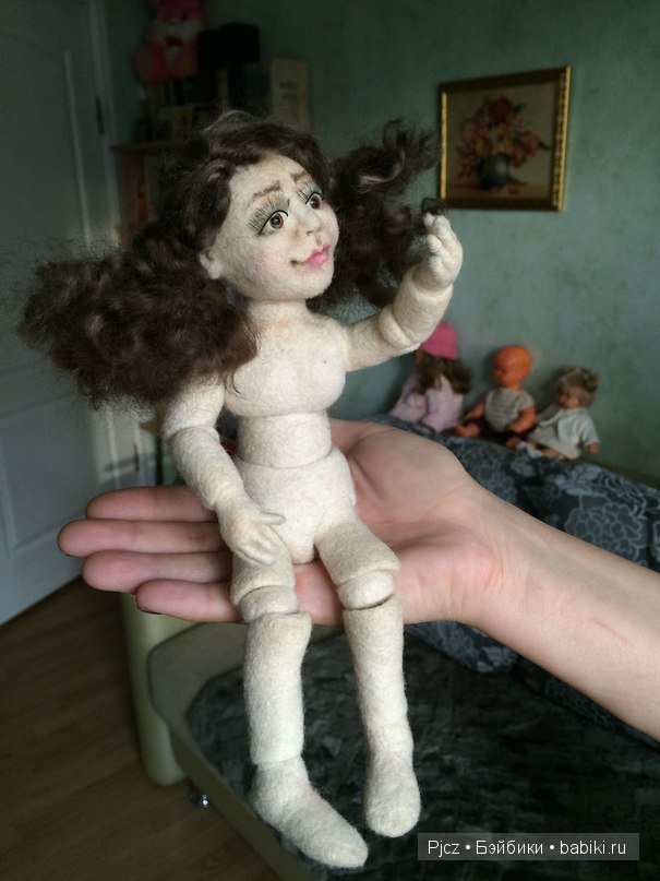 Смешная валяная шарнирная кукла (фото 2)