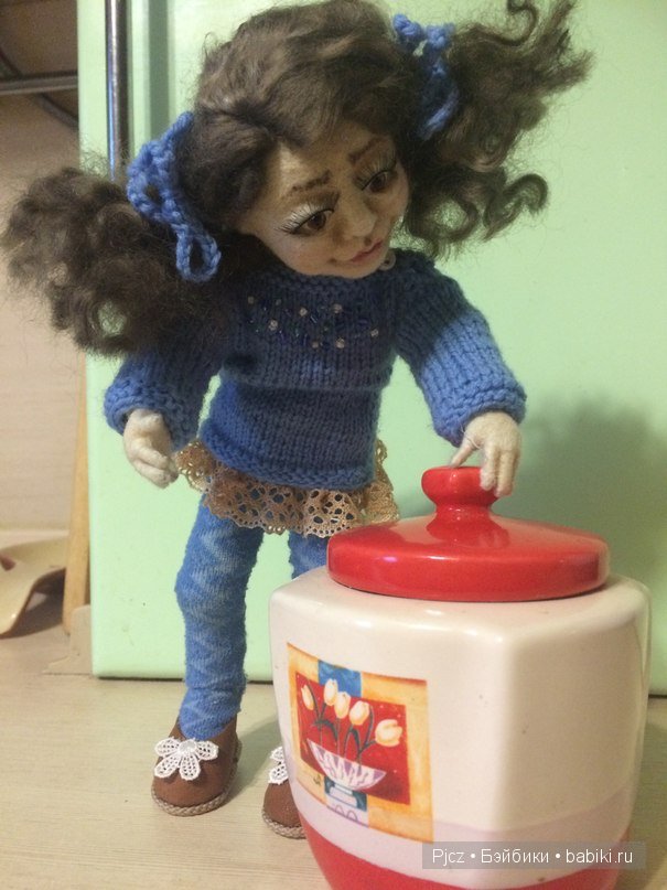 Девочка-старушка — Авторские куклы из шерсти (валяние): сухое (фото 5)