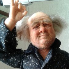 Первая силиконовая кукла