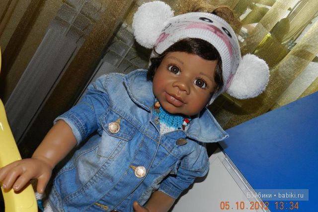 Моника Левениг