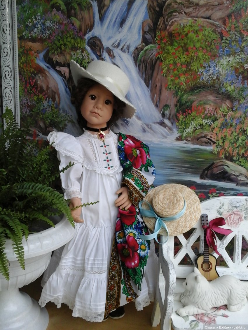 Поздравляю Вас с обладанием этой прекрасной куклой. Джо очень интересная и любимая кукла и девушка и ребёнок.