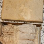 "Meine Tochter ist 6" Антикварный гардероб для карманной куколки