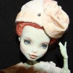 Еще наряд для Монстры!