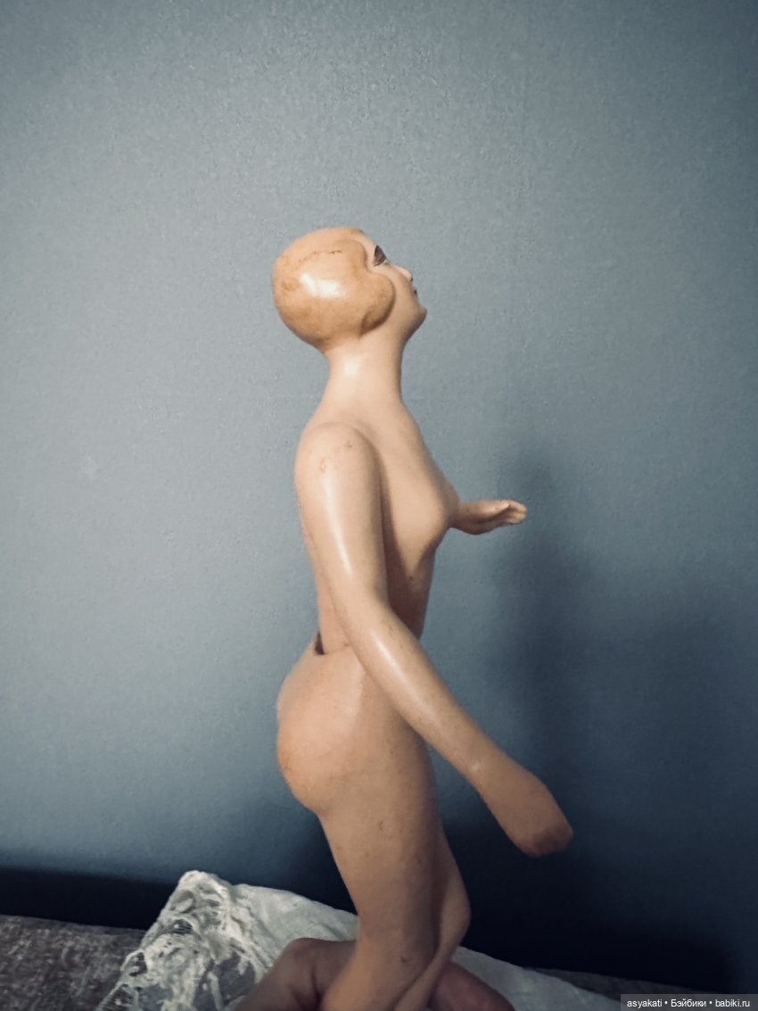 Бунтарка в коробке — Редкие антикварные куклы и реплики: воск (фото 2)