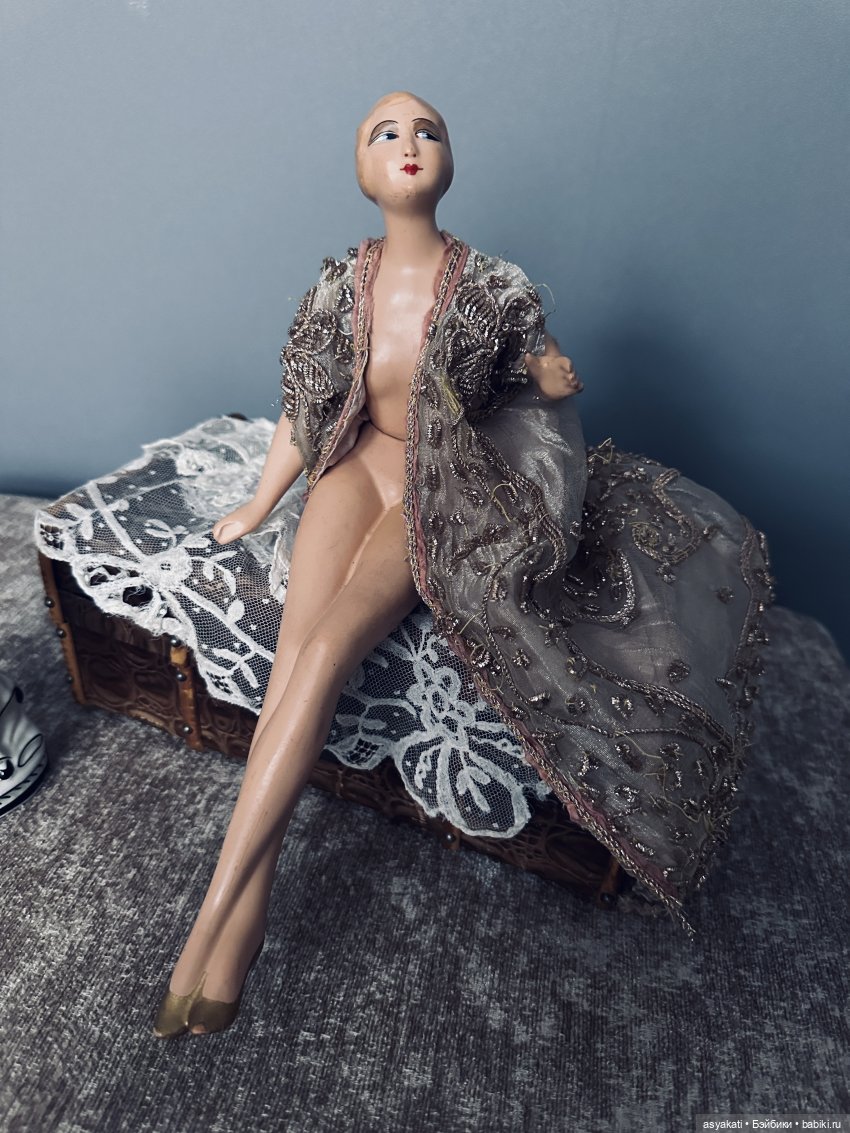 Бунтарка в коробке — Редкие антикварные куклы и реплики: воск (фото 5)
