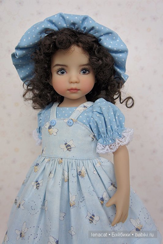 Emily by Dianna Effner