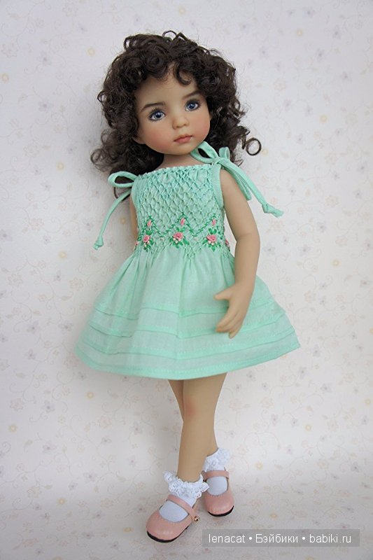 Emily by Dianna Effner