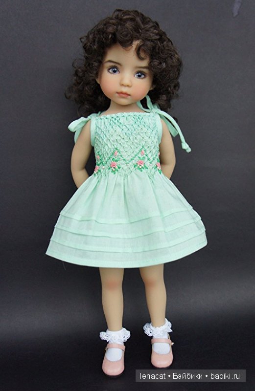 Emily by Dianna Effner