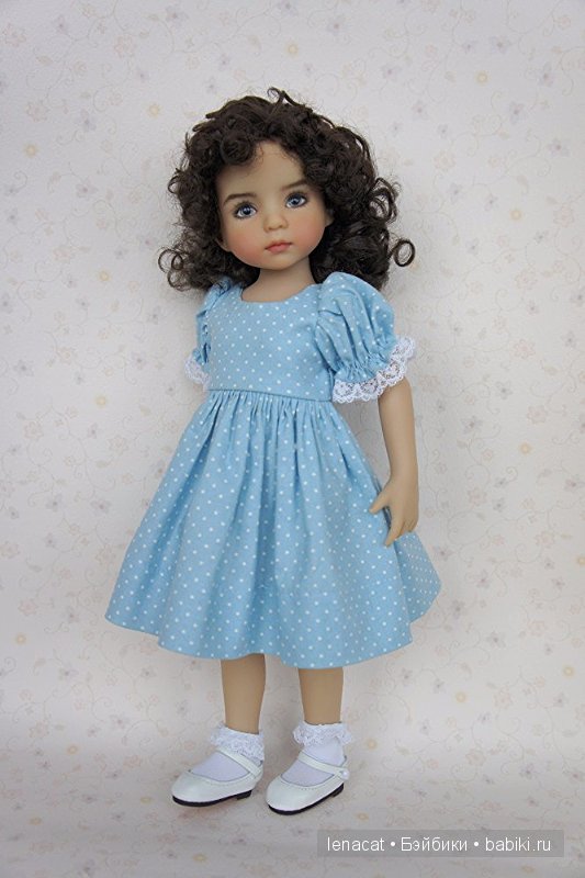 Emily by Dianna Effner