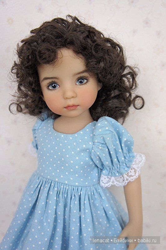 Emily by Dianna Effner